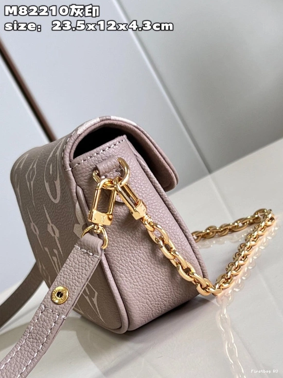 Firstbag Ivy on VUITTON LOUIS Wallet Chain 0715